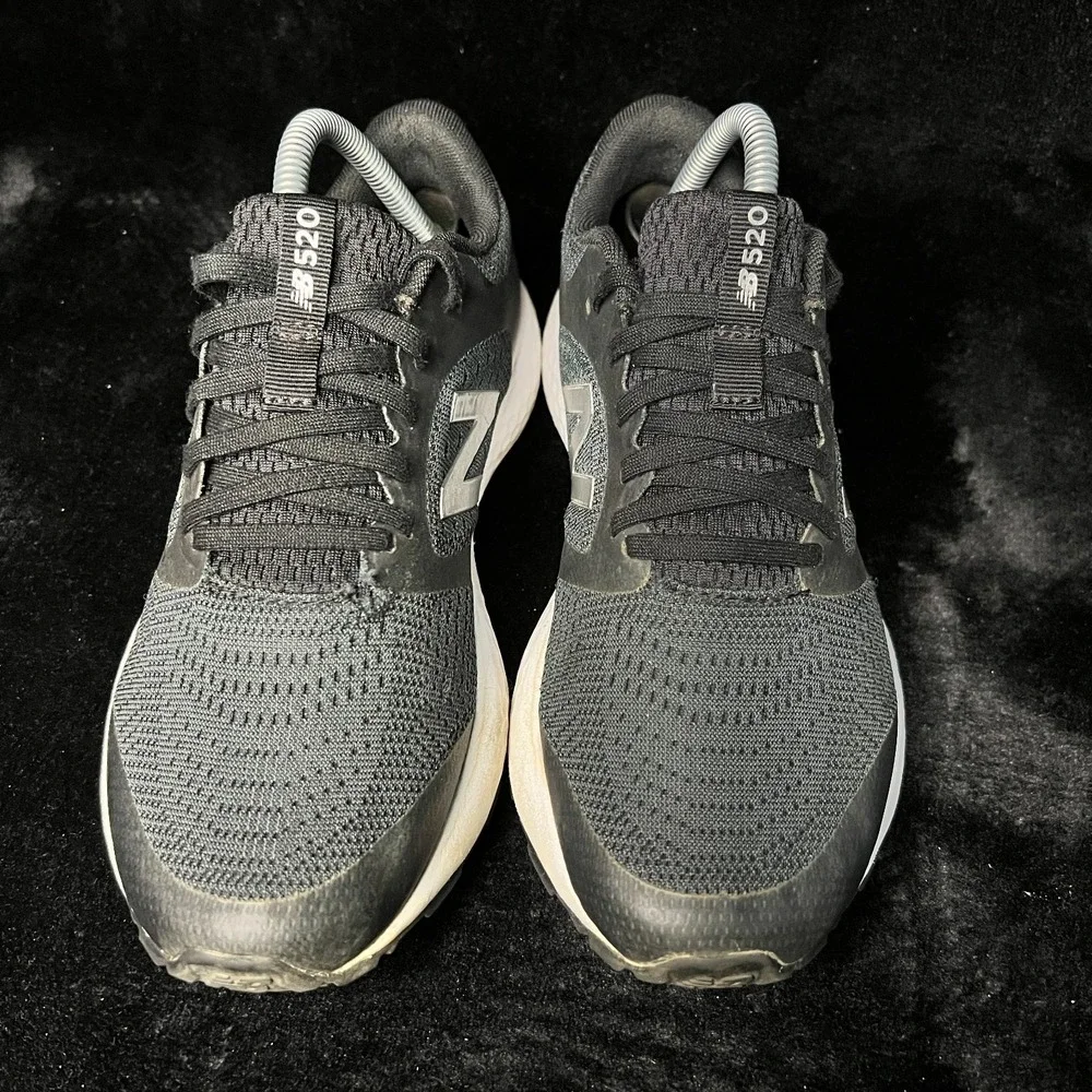 New Balance 520 W520LK6 Womens 9 Athletic Running Shoes Black Gray‎ Sneakers